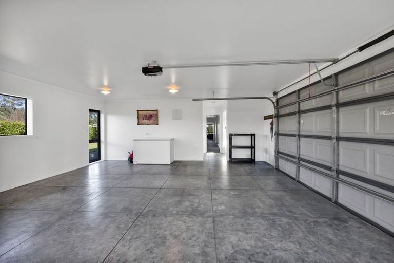 Photo of property in 270 Smart Road, Hillsborough, New Plymouth, 4372