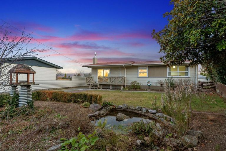 Photo of property in 26 Fenruss Street, Fairy Springs, Rotorua, 3015