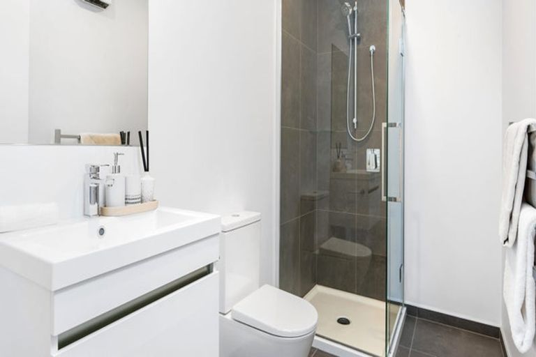Photo of property in 7 Malaga Crescent, Harewood, Christchurch, 8051