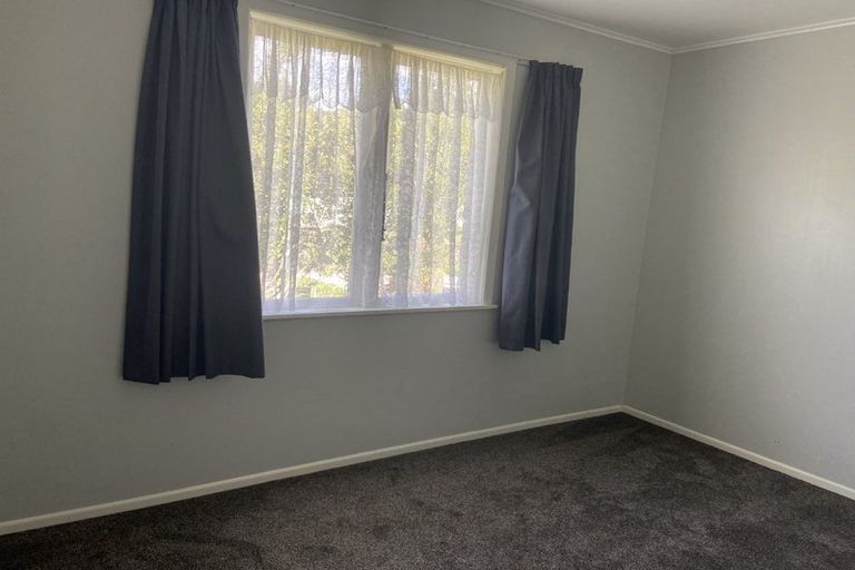 Photo of property in Hunter Road, Eltham, 4673