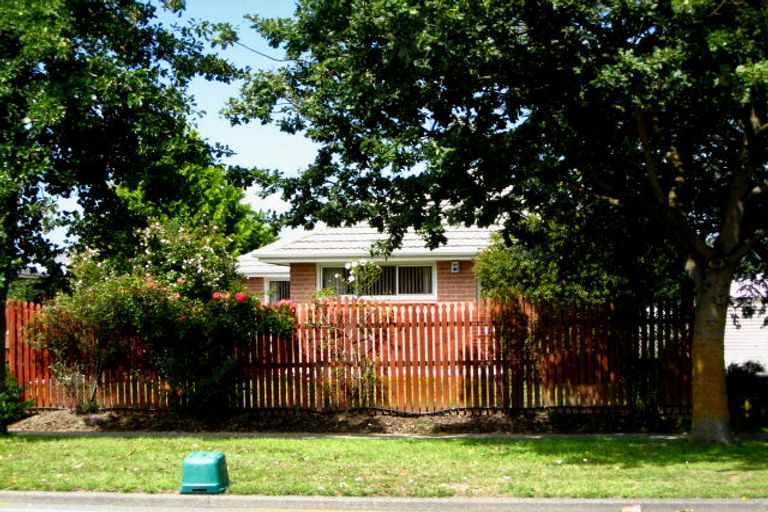Photo of property in 141 Halswell Road, Hillmorton, Christchurch, 8025