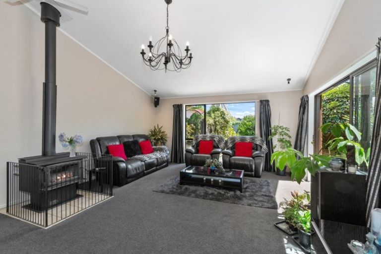 Photo of property in 9 Ludlow Place, Parklands, Christchurch, 8083