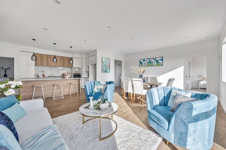 Photo of property in 5 Booker Drive, Tuakau, 2121