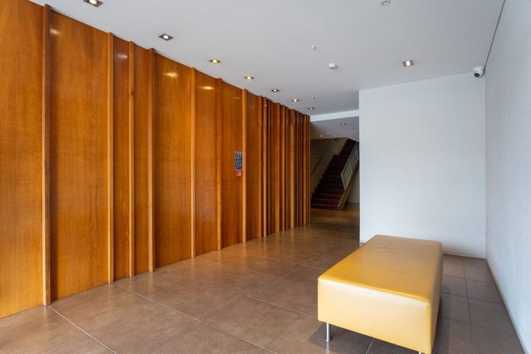 Photo of property in Masina Apartments, 204/80 Riddiford Street, Newtown, Wellington, 6021