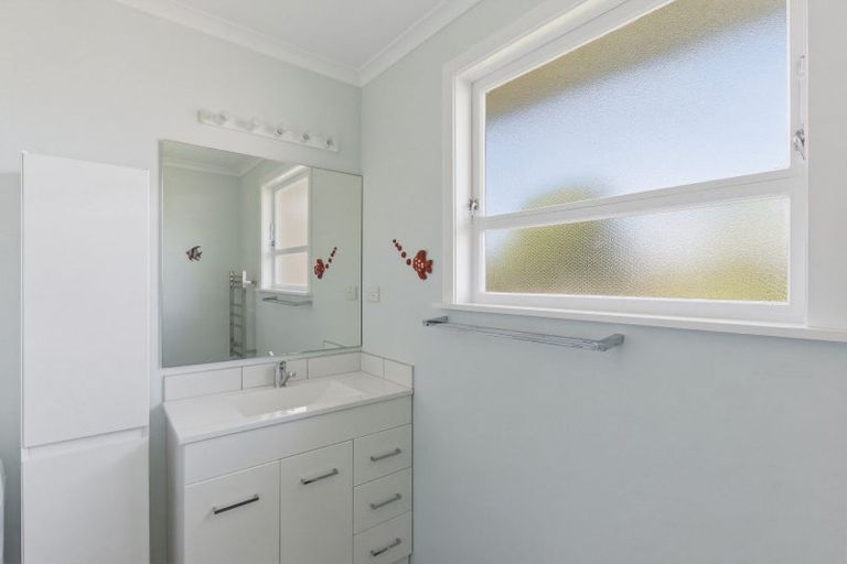 Photo of property in 54 Kennedy Drive, Levin, 5510