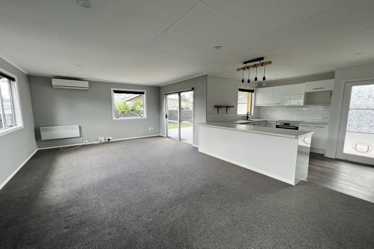 Photo of property in 18 Purcell Place, Melville, Hamilton, 3206