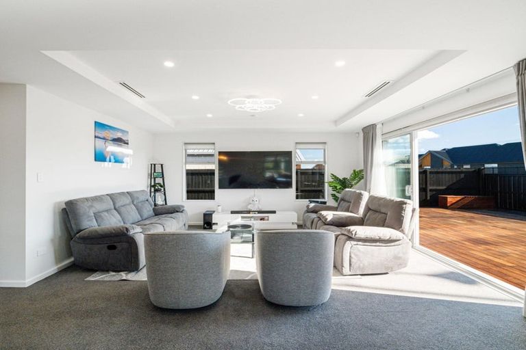 Photo of property in 119 Rannoch Drive, Broomfield, Christchurch, 8042