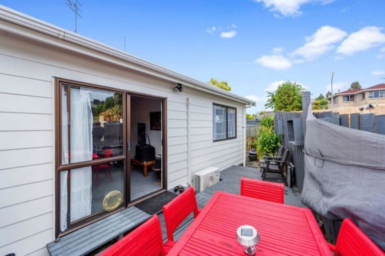 Photo of property in 1/25 Sylvania Drive, Matua, Tauranga, 3110