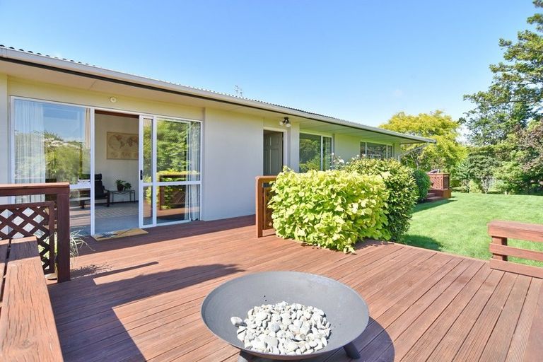 Photo of property in 402 Halswell Road, Halswell, Christchurch, 8025