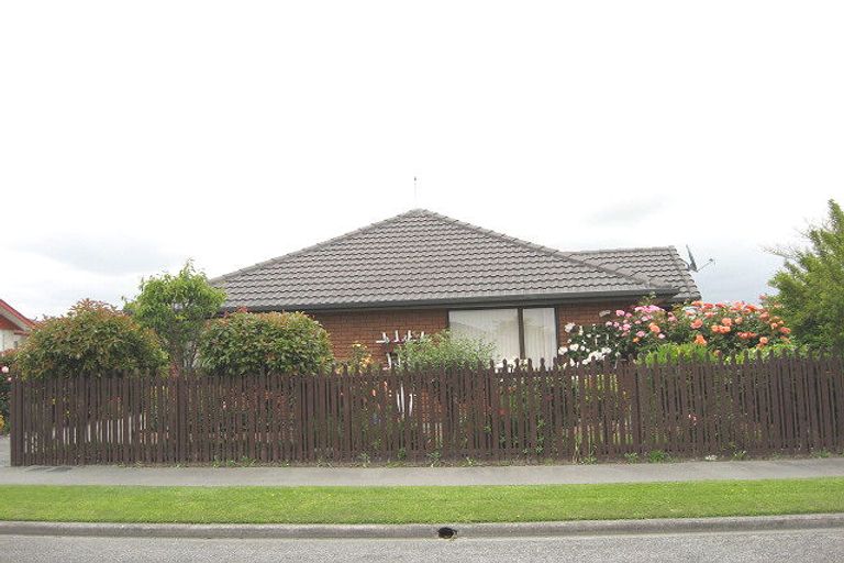 Photo of property in 31b Ingrid Street, Parklands, Christchurch, 8083