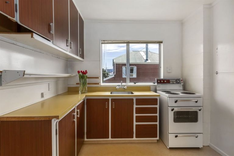 Photo of property in 15/154f Onepu Road, Lyall Bay, Wellington, 6022