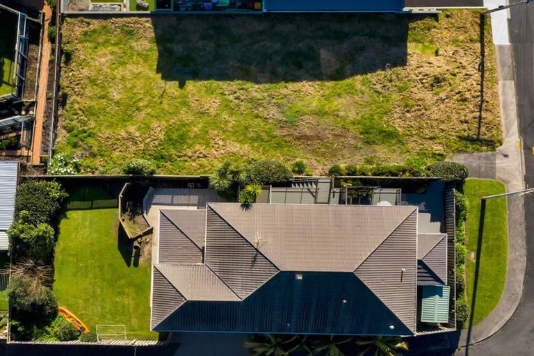 Photo of property in 6 Seaton Street, Strandon, New Plymouth, 4312