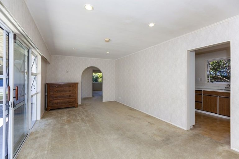 Photo of property in 87 Ngaio Road, Waikanae, 5036