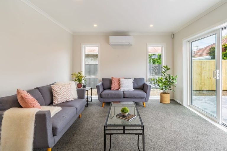 Photo of property in 11a Hall Grove, Ebdentown, Upper Hutt, 5018