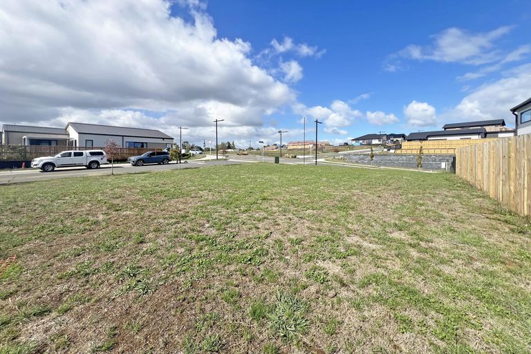 Photo of property in 5 Anurangi Rise, Peacocke, 3206