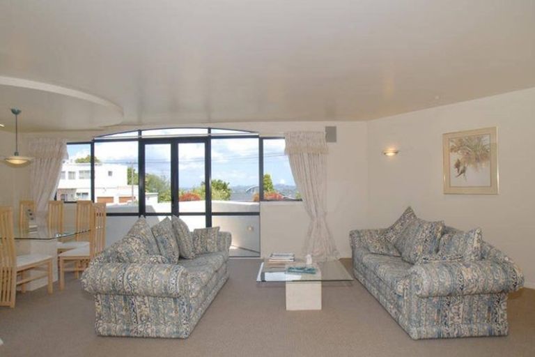 Photo of property in 16 Castor Bay Road, Castor Bay, Auckland, 0620