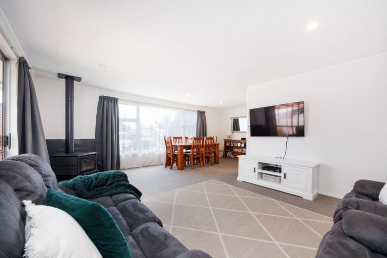 Photo of property in 20 Wills Crescent, Ashhurst, 4810