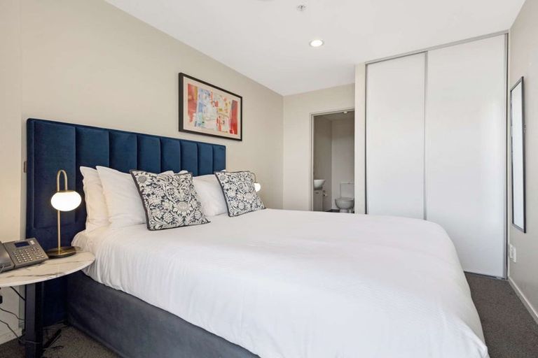 Photo of property in Proximity Apartments, 1605/17 Amersham Way, Manukau, Auckland, 2104