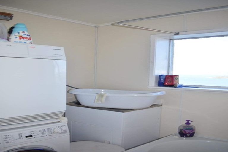 Photo of property in Grafon Court Flats, 53u7 Grafton Road, Roseneath, Wellington, 6011