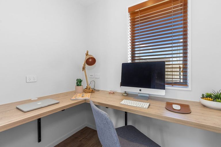 Photo of property in 169 Styx Mill Road, Casebrook, Christchurch, 8051