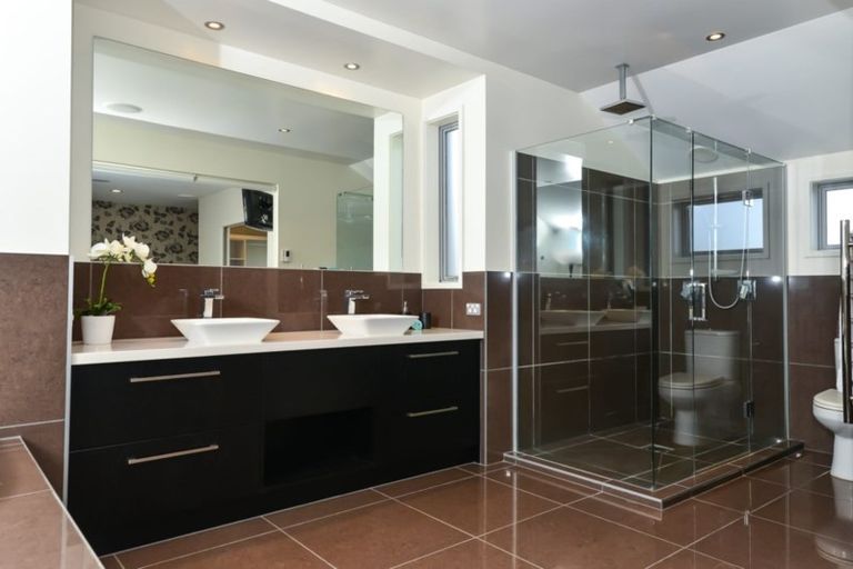 Photo of property in 5b Peninsula Point, Huntington, Hamilton, 3210