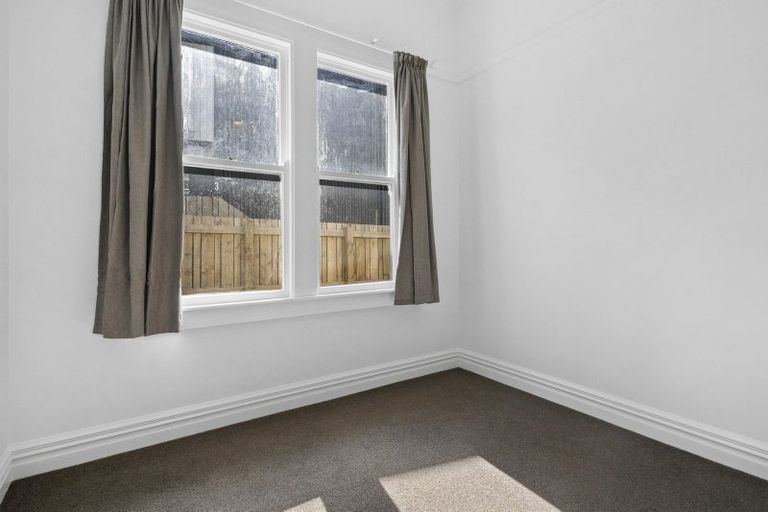 Photo of property in 84 Kilbirnie Crescent, Kilbirnie, Wellington, 6022