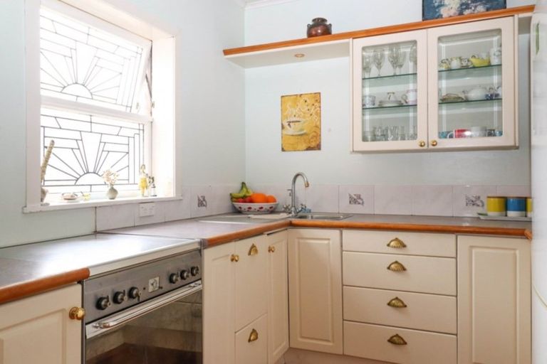 Photo of property in 122 Queen Street, Thames, 3500