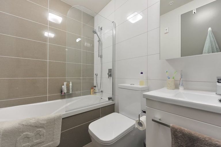 Photo of property in Masina Apartments, 311/80u Riddiford Street, Newtown, Wellington, 6021