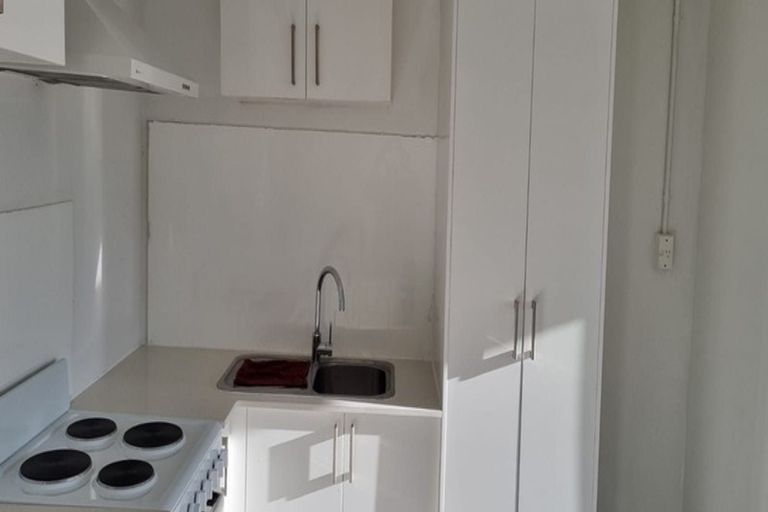 Photo of property in 9 Beaufort Place, Papatoetoe, Auckland, 2025