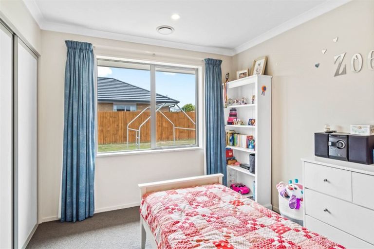 Photo of property in 18 Granite Drive, Rolleston, 7614