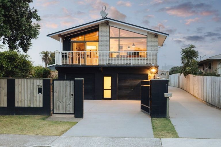 Photo of property in 226 Dickson Road, Papamoa Beach, Papamoa, 3118