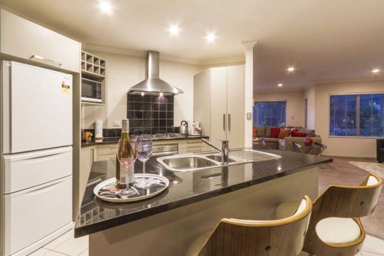 Photo of property in 28 Vinewood Drive, Albany, Auckland, 0632