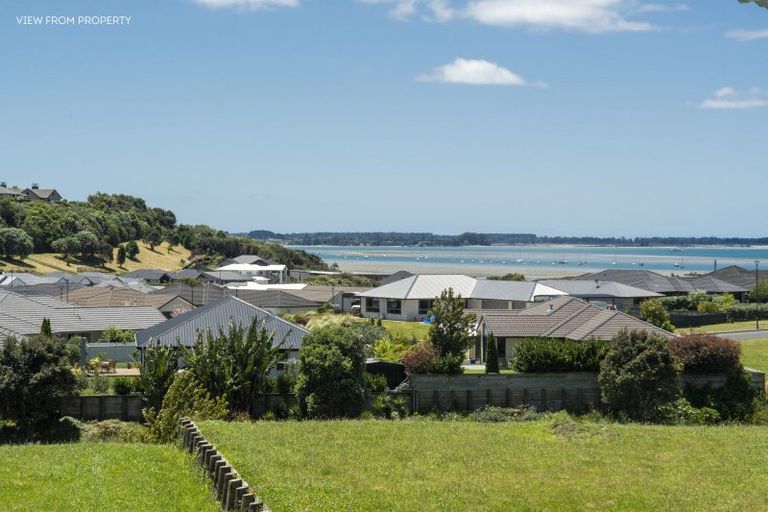 Photo of property in 35 Ridge Drive, Omokoroa, 3114