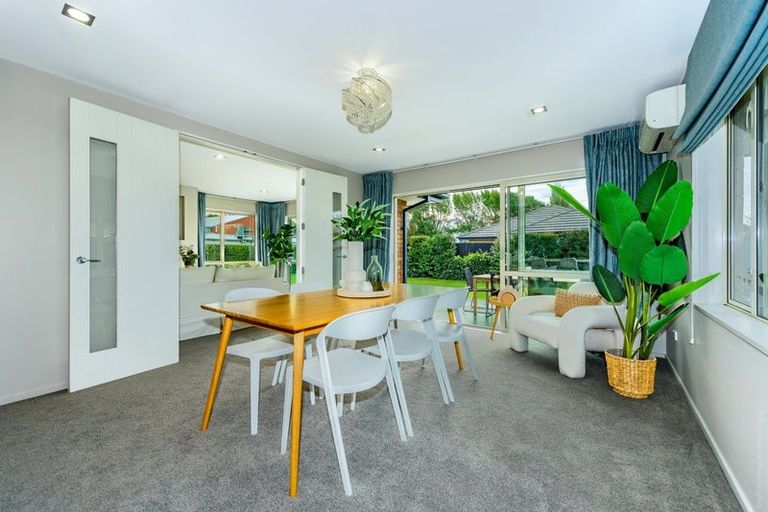 Photo of property in 12 Catkins Lane, Mairehau, Christchurch, 8052