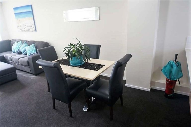 Photo of property in 6/21 Waihi Way, East Tamaki, Auckland, 2013
