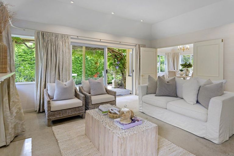 Photo of property in 89 Merivale Lane, Merivale, Christchurch, 8014