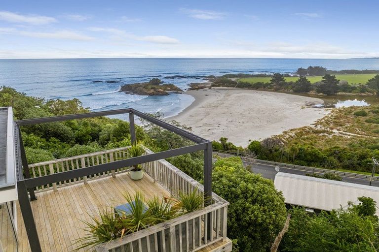Photo of property in 4 Scroggs Hill Road, Brighton, Dunedin, 9035