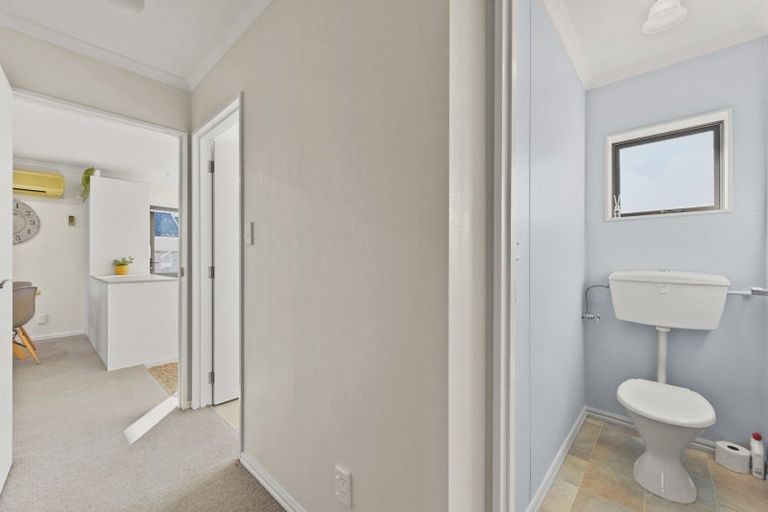 Photo of property in 2/2 Langbein Street, Stoke, Nelson, 7011