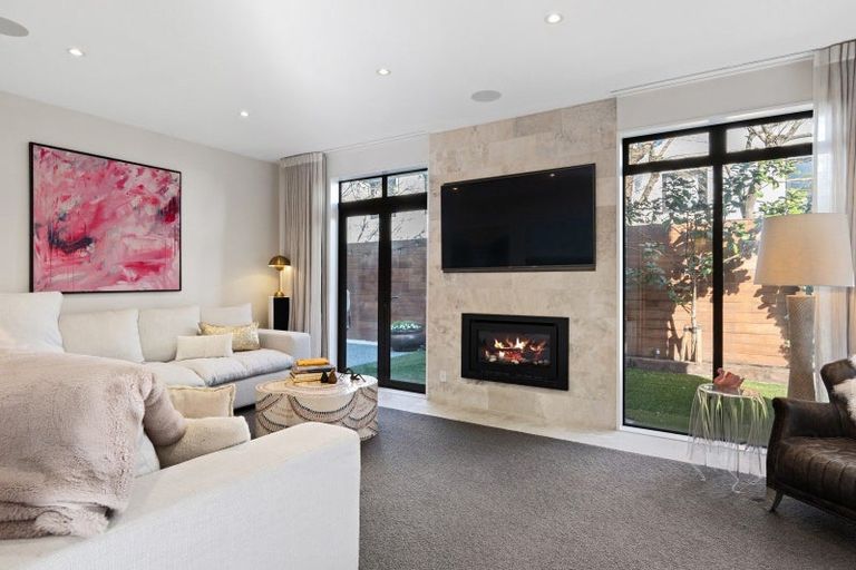 Photo of property in 7b Rugby Street, Merivale, Christchurch, 8014
