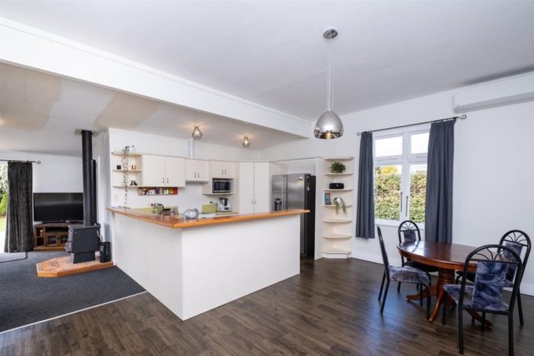 Photo of property in 128 Miranda Street, Stratford, 4332