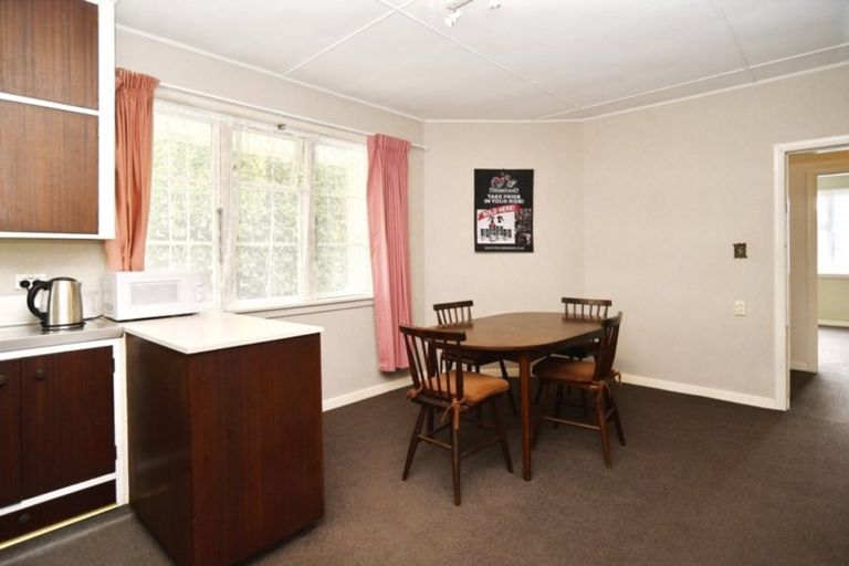 Photo of property in 327 Hills Road, Mairehau, Christchurch, 8013