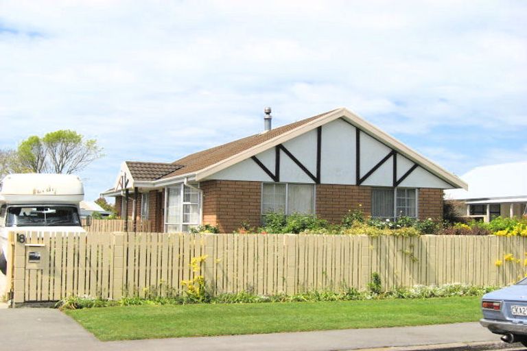Photo of property in 18 Moore Street, Kaiapoi, 7630
