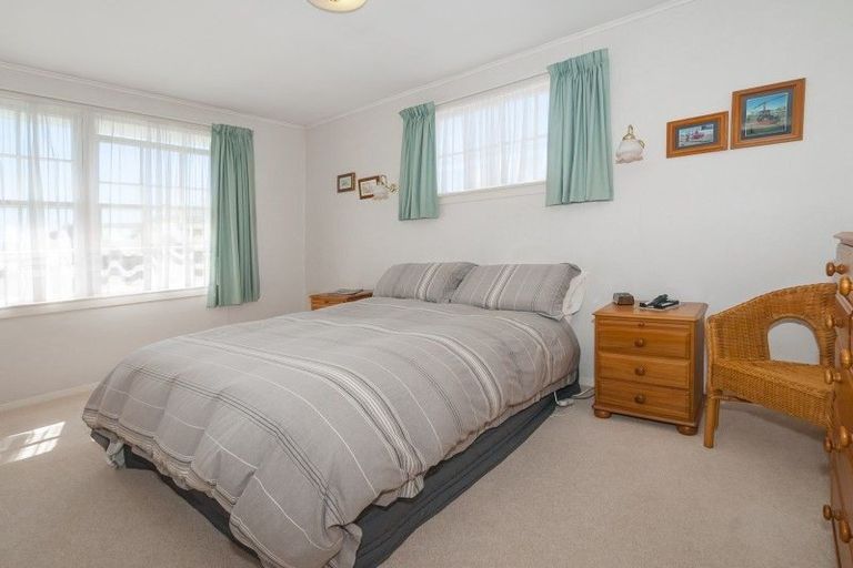 Photo of property in 41 Kebbell Grove, Epuni, Lower Hutt, 5011