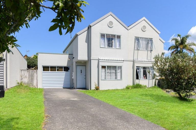 Photo of property in 6 Kona Crescent, Henderson, Auckland, 0610