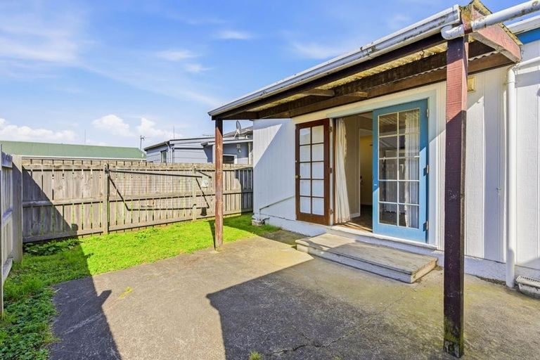 Photo of property in 1 Osmond Street, South Dunedin, Dunedin, 9012