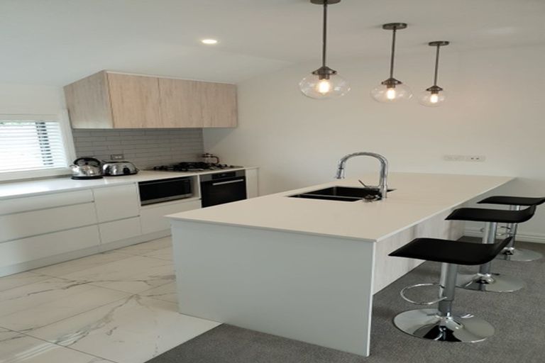Photo of property in 6 Fendalton Road, Fendalton, Christchurch, 8014