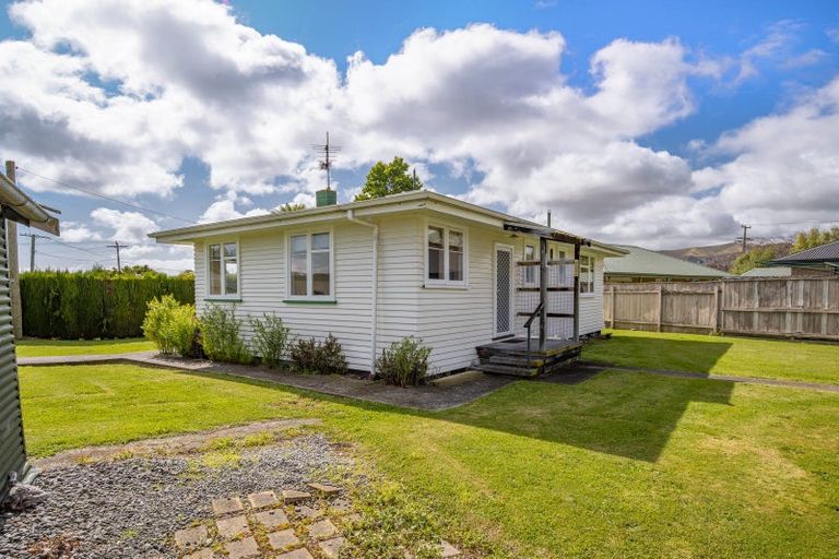Photo of property in 30a Cubitt Street, Blenheim, 7201