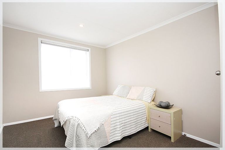 Photo of property in 68 Avenue Road, Foxton, 4814