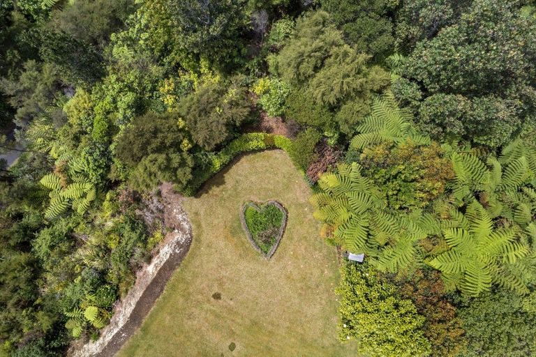 Photo of property in 281a Lund Road, Aongatete, 3178