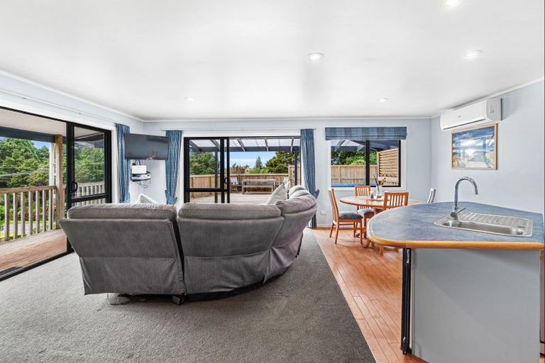 Photo of property in 36 Tauraroa Road, Maungakaramea, Whangarei, 0178